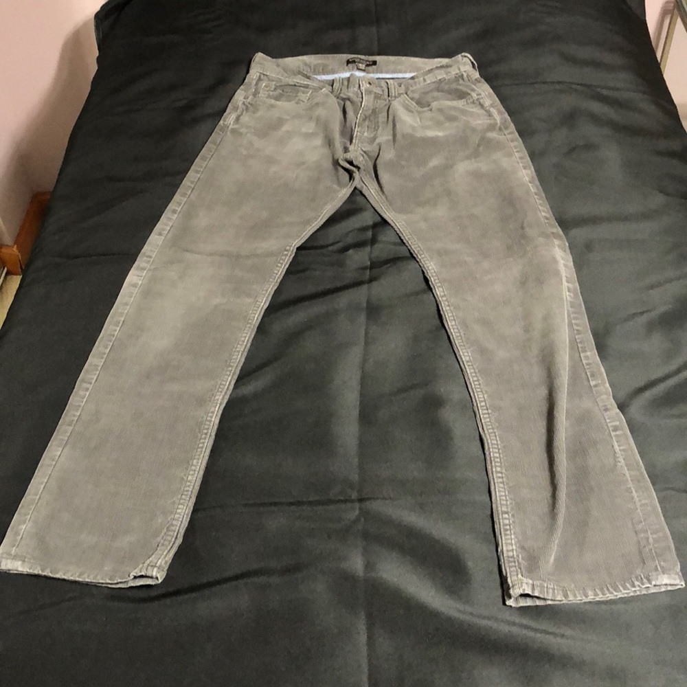 Banana Republic. Dark grey. 30x32 men’s corduroy pants.